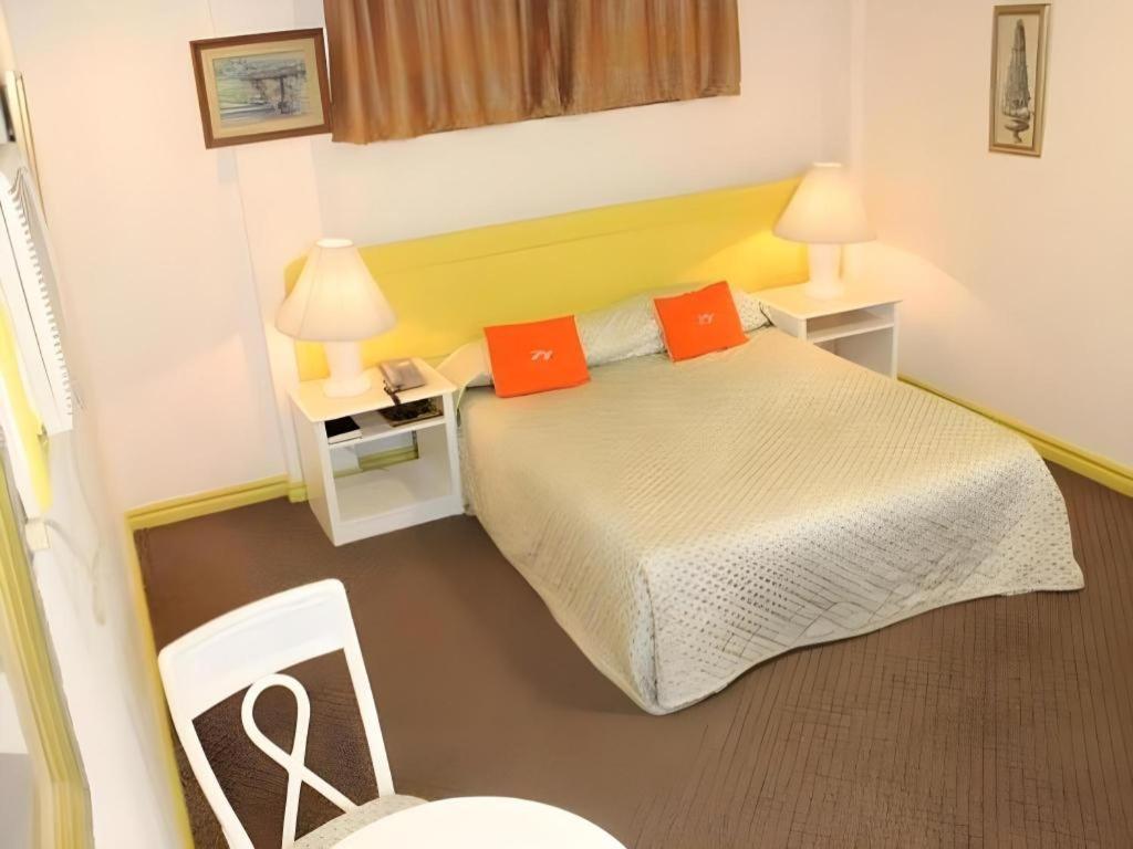 Hotel Galleria Davao Bagian luar foto