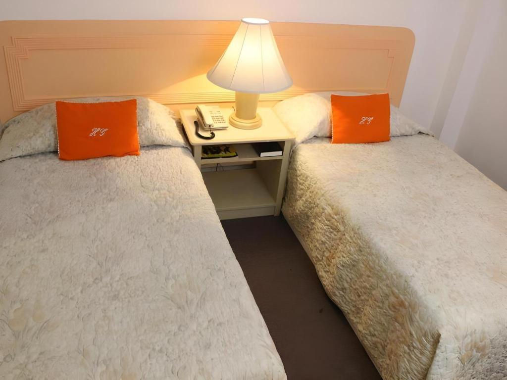 Hotel Galleria Davao Bagian luar foto